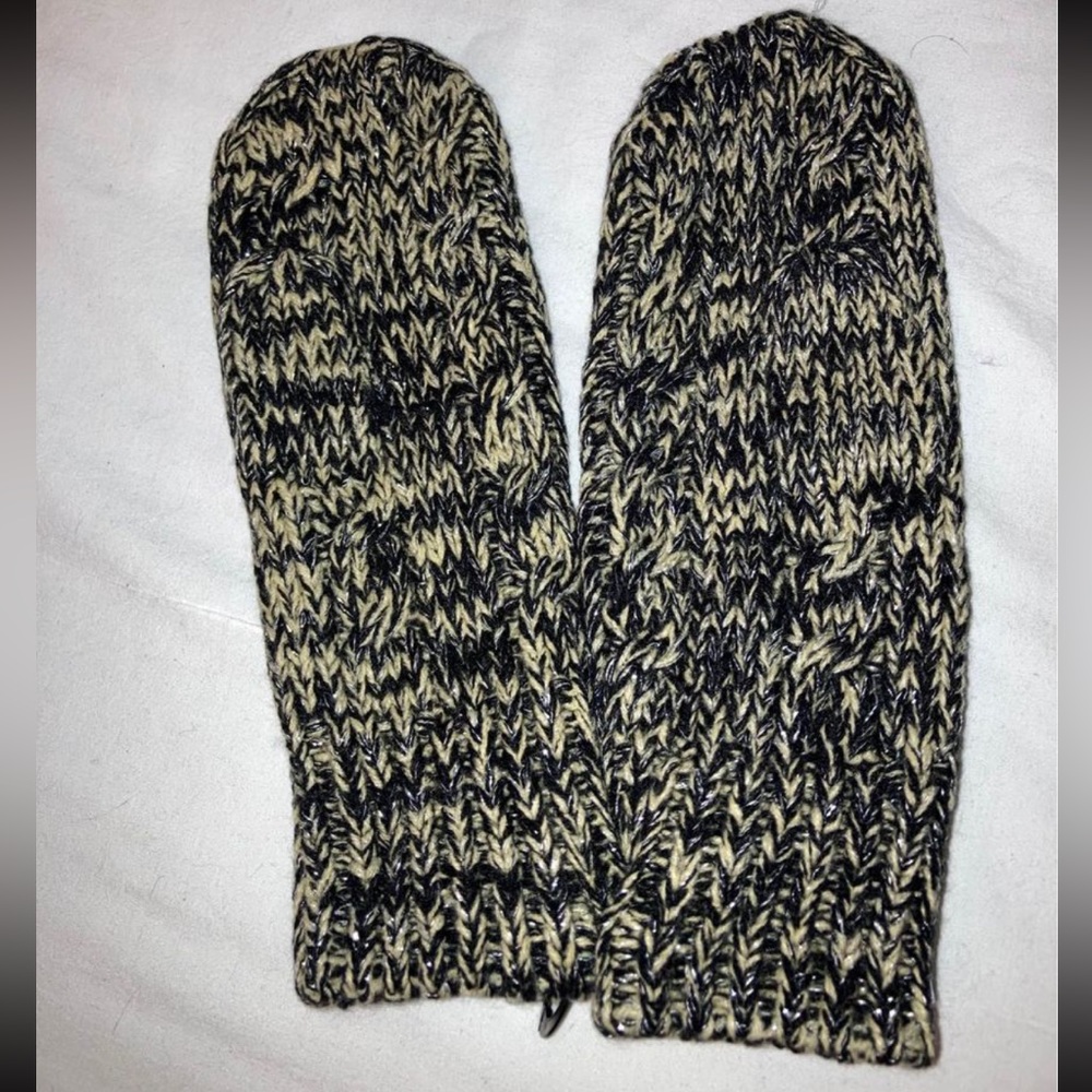 New w/ tag Jacksonville Jaguars Brilyn OTS NFL headwear Mitten Gloves Adult Size - Picture 2 of 7